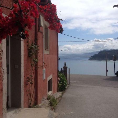 El Descanso Lastres Colunga Esterno foto